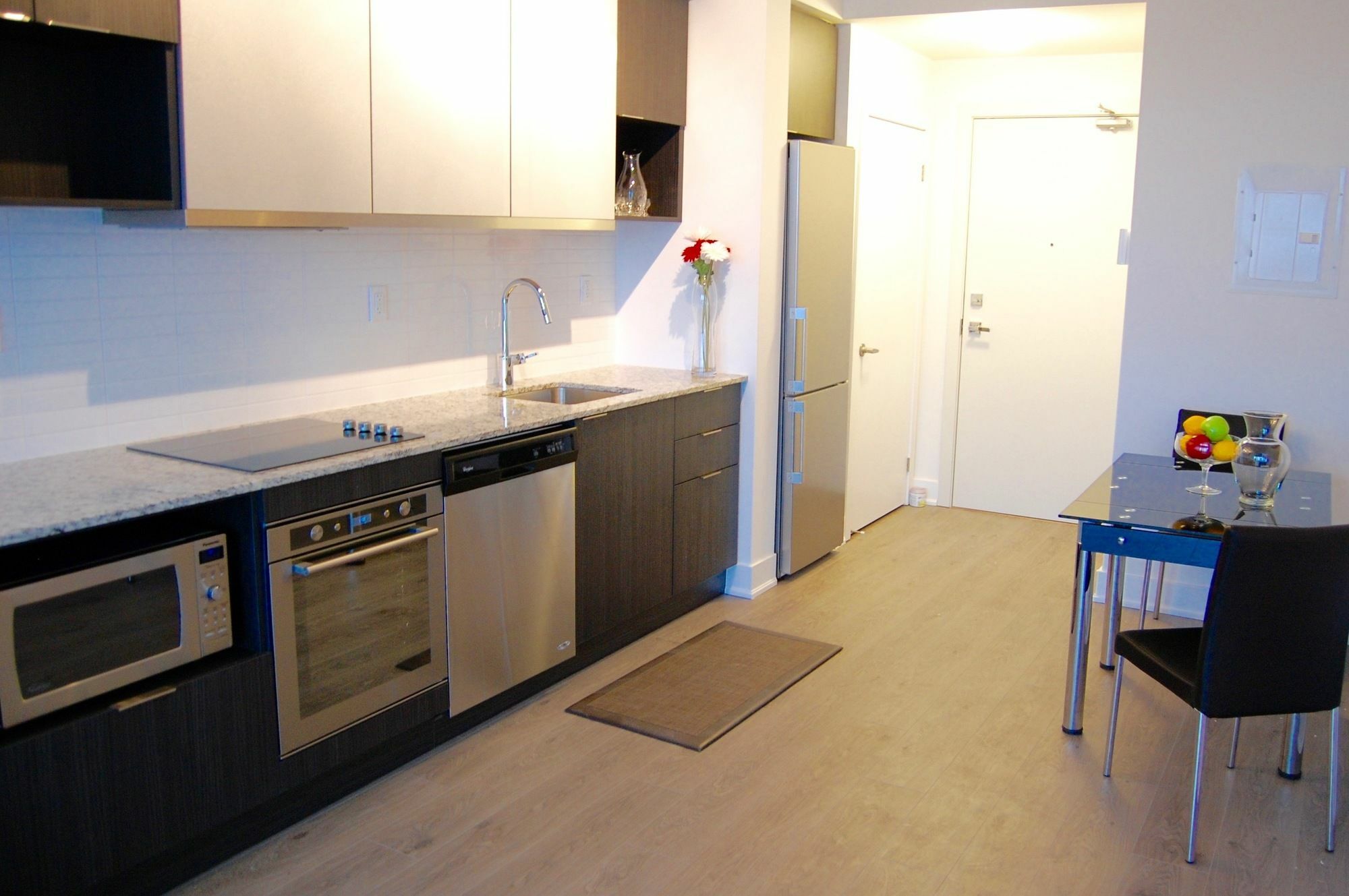 Shops At Don Mills Furnished Apartments Toronto Eksteriør bilde